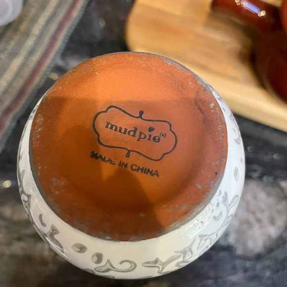 Rustic Pottery/ Vase Beautiful gray and white pattern/terracotta with paint - Picture 5 of 8